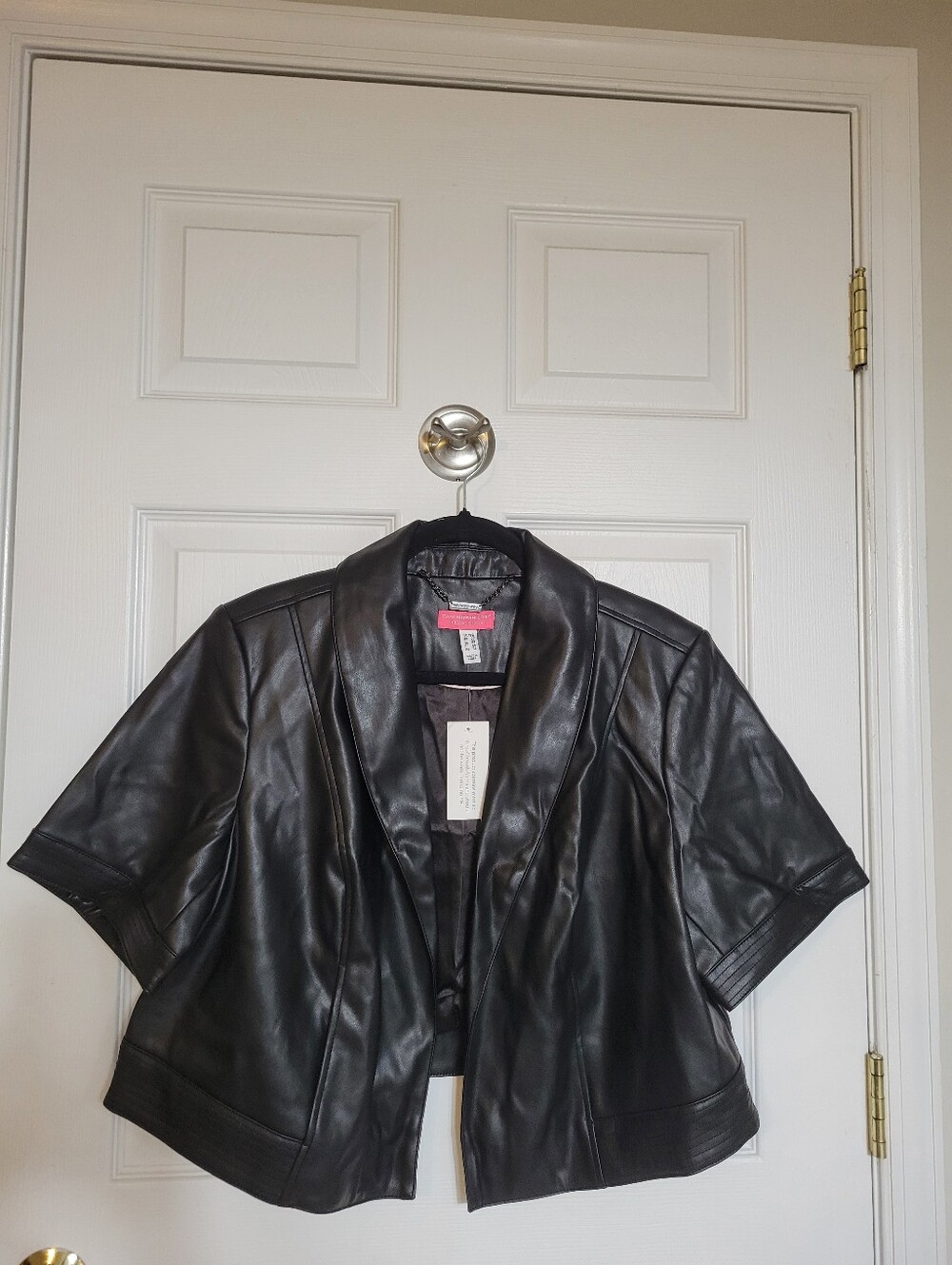 Isaac Mizrahi Live! Special Edition Faux Leather Short-Sleeve Cropped Jacket (Si